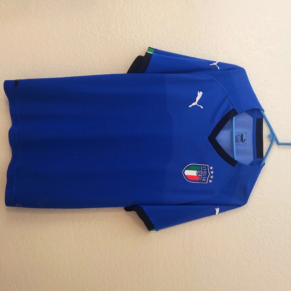 Puma XL Italy soccer shirt